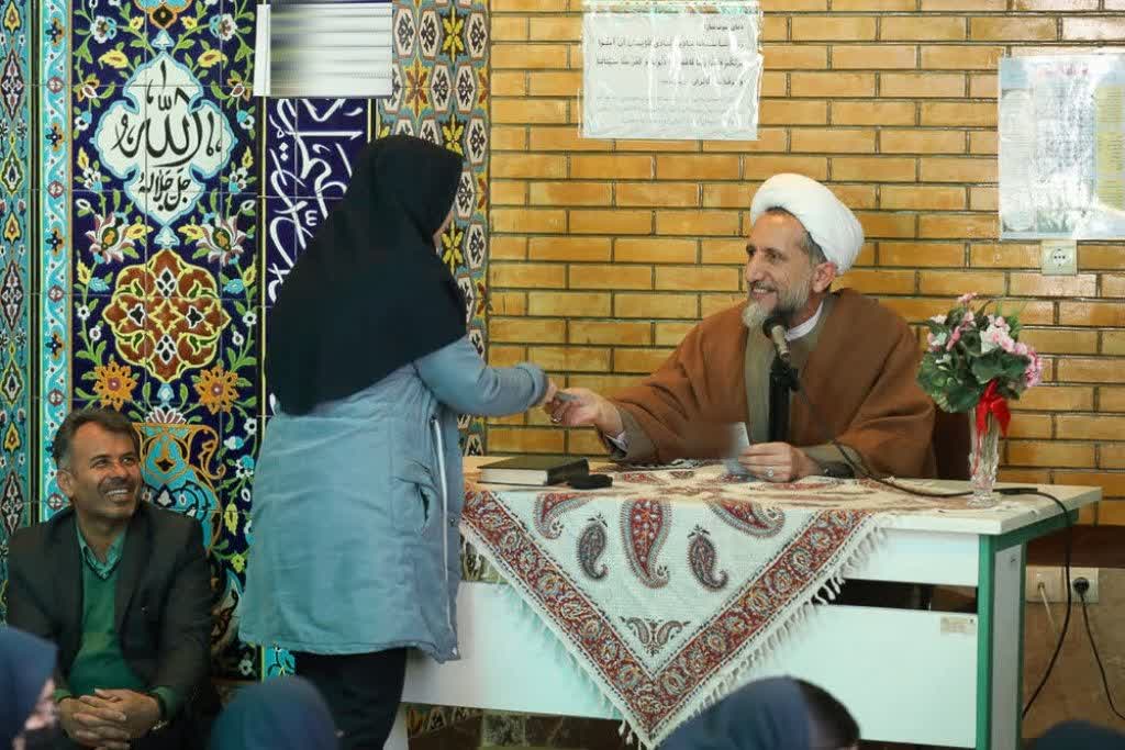 ❇️ سخنی با مدیر محترم حوزه های علمیه (۹)