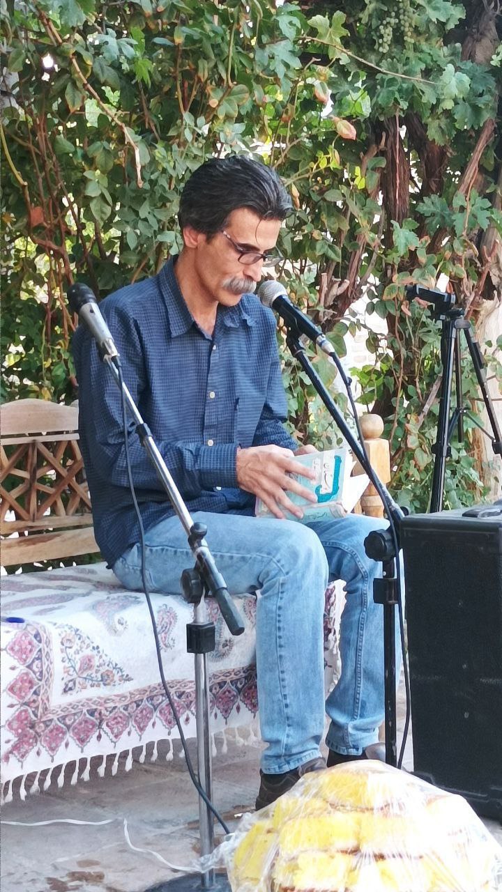 بهمن صباغ زاده