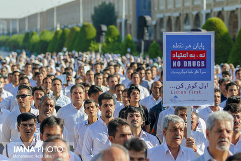کنگره 60 انتقاد