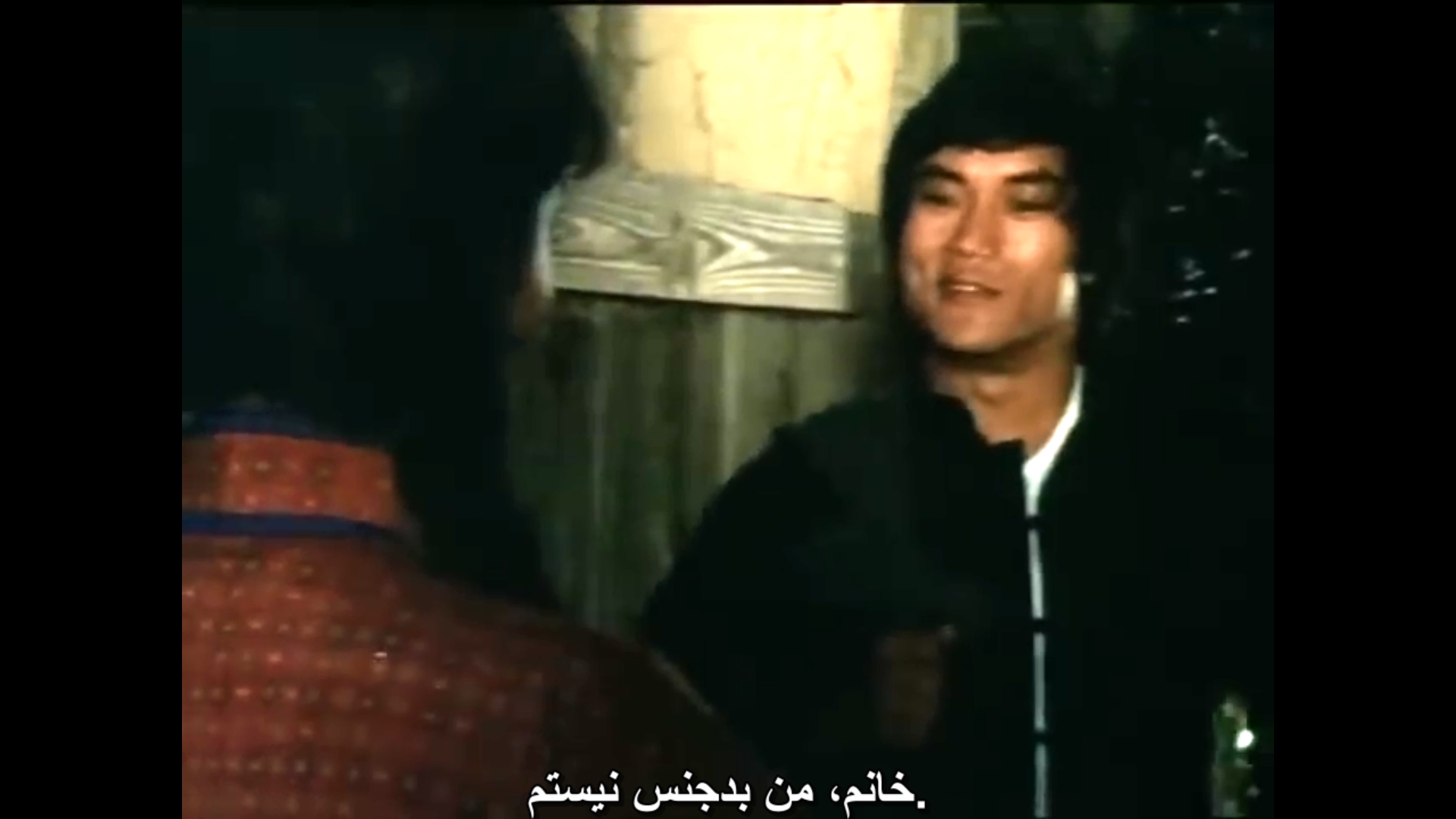 قهرمان شکست ناپذیر وارد میشود