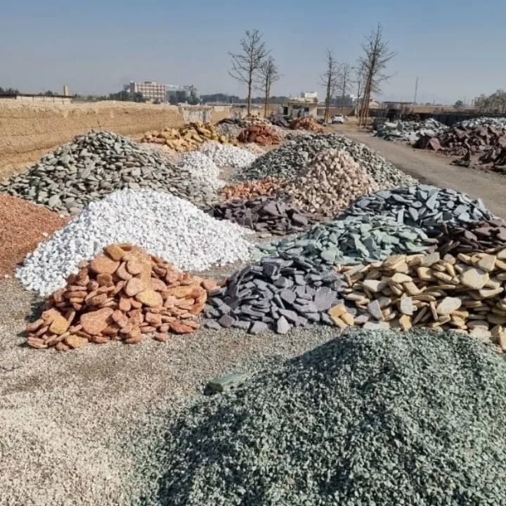 سنگ فروش ما در تهران جاجرود شهریار ارایه شده توسط نادری سنگ مالون برای باغ های لوکس ساحلی 