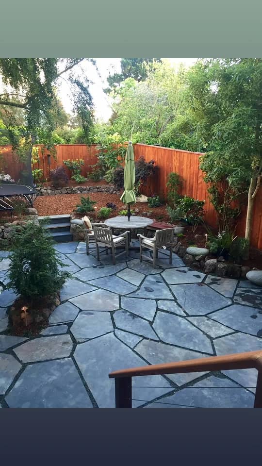 شیک ترین سنگ کاری برای کف سازی محوطه سازی ویلا باغ و زمین های کشاورزی تیم اجرایی و عملیاتی 