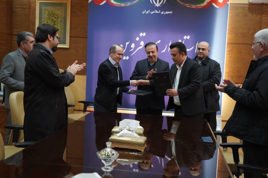 امضای تفاهم‌نامه موسسه رازی و دامپزشکی استان قزوین برای واکسیناسیون رایگان تب برفکی