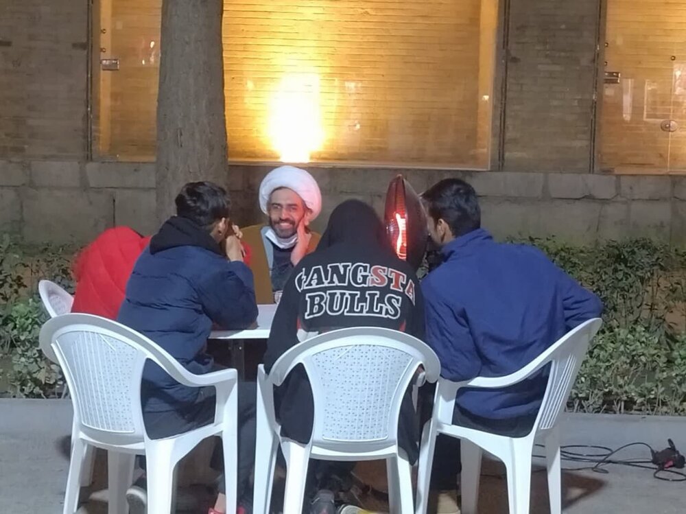 ✳️طلبه‌ها،‌ و اخلاق تبلیغ دین برای نسل فضای مجازی(9)